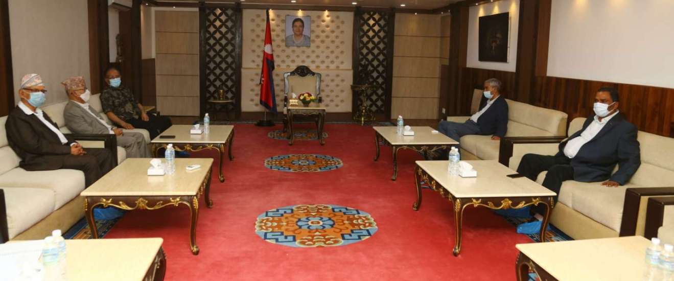 एमालेले सदन चल्न नदिने संकेत गरेपछि प्रधानमन्त्रीले बोलाए सत्तारुढ गठबन्धनको बैठक